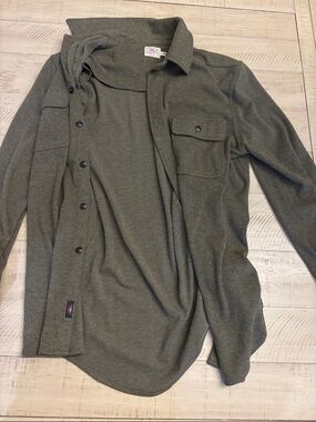Faherty Olive Green Button-Up Shirt